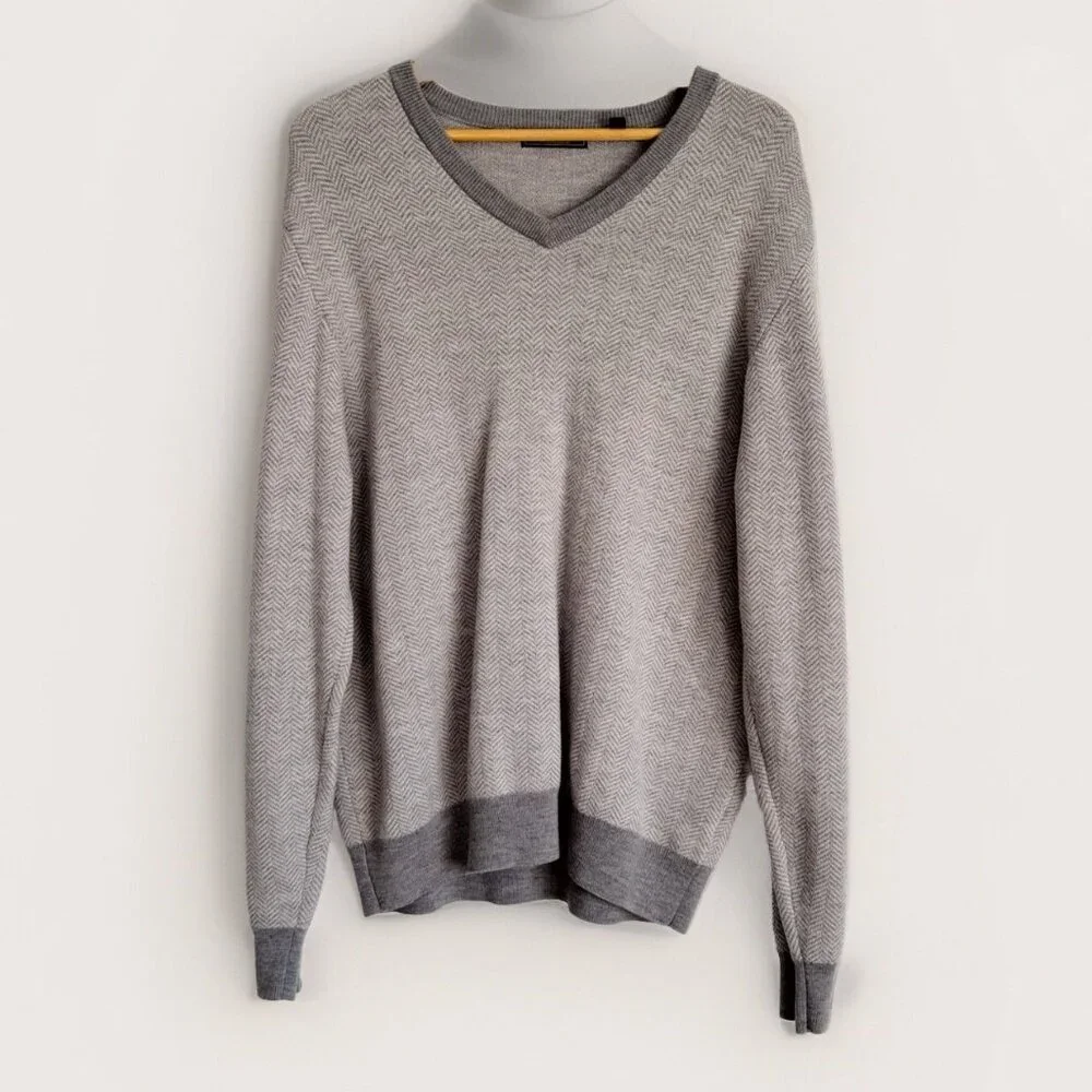 Williams & Kent Mens Gray Merino Wool Sweater Sz XXL V-Neck Urban Minimalist